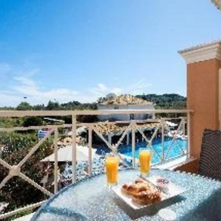 Kavos Plaza Hotel Luaran gambar