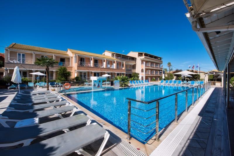 Kavos Plaza Hotel Luaran gambar