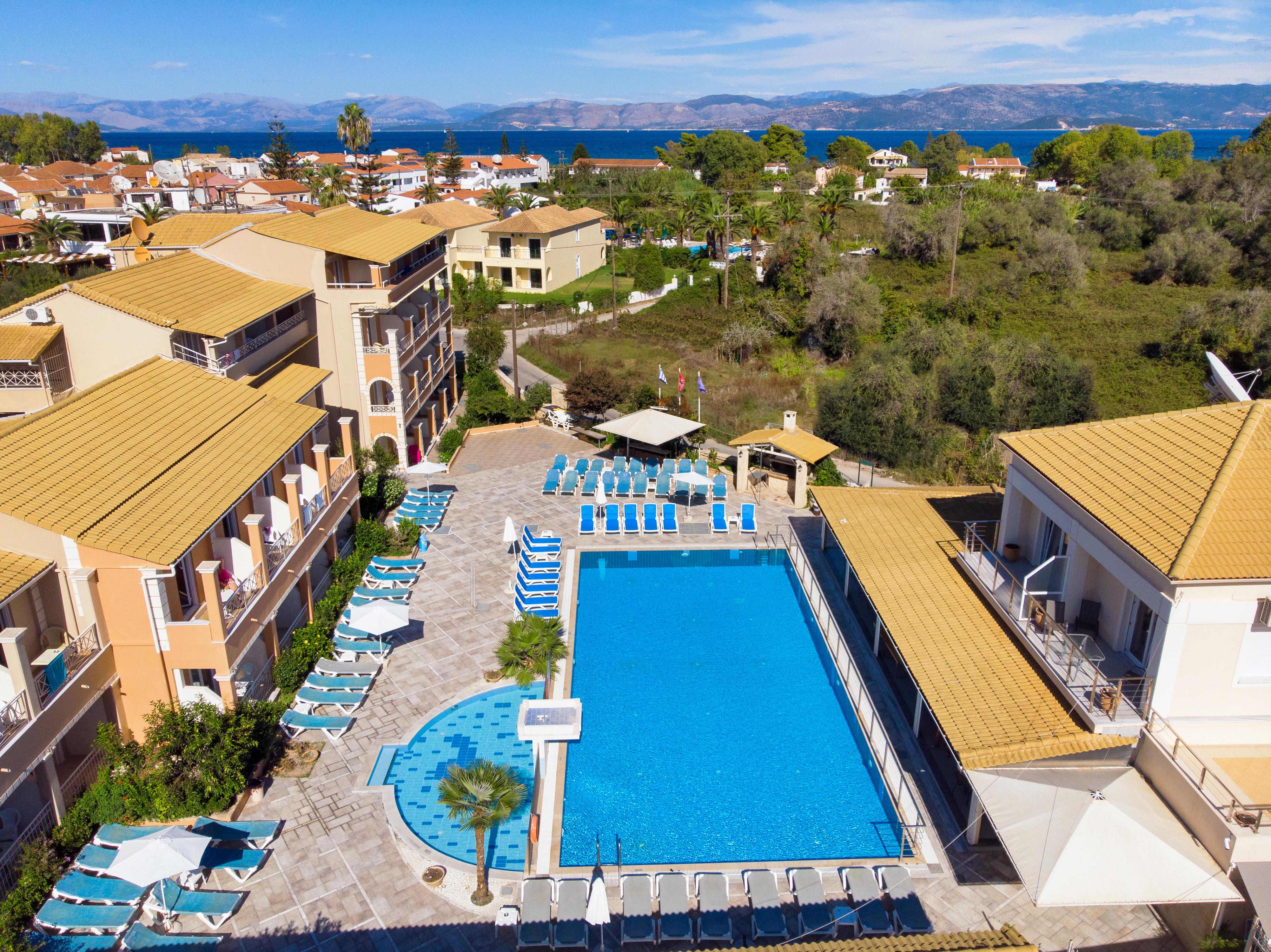 Kavos Plaza Hotel Luaran gambar