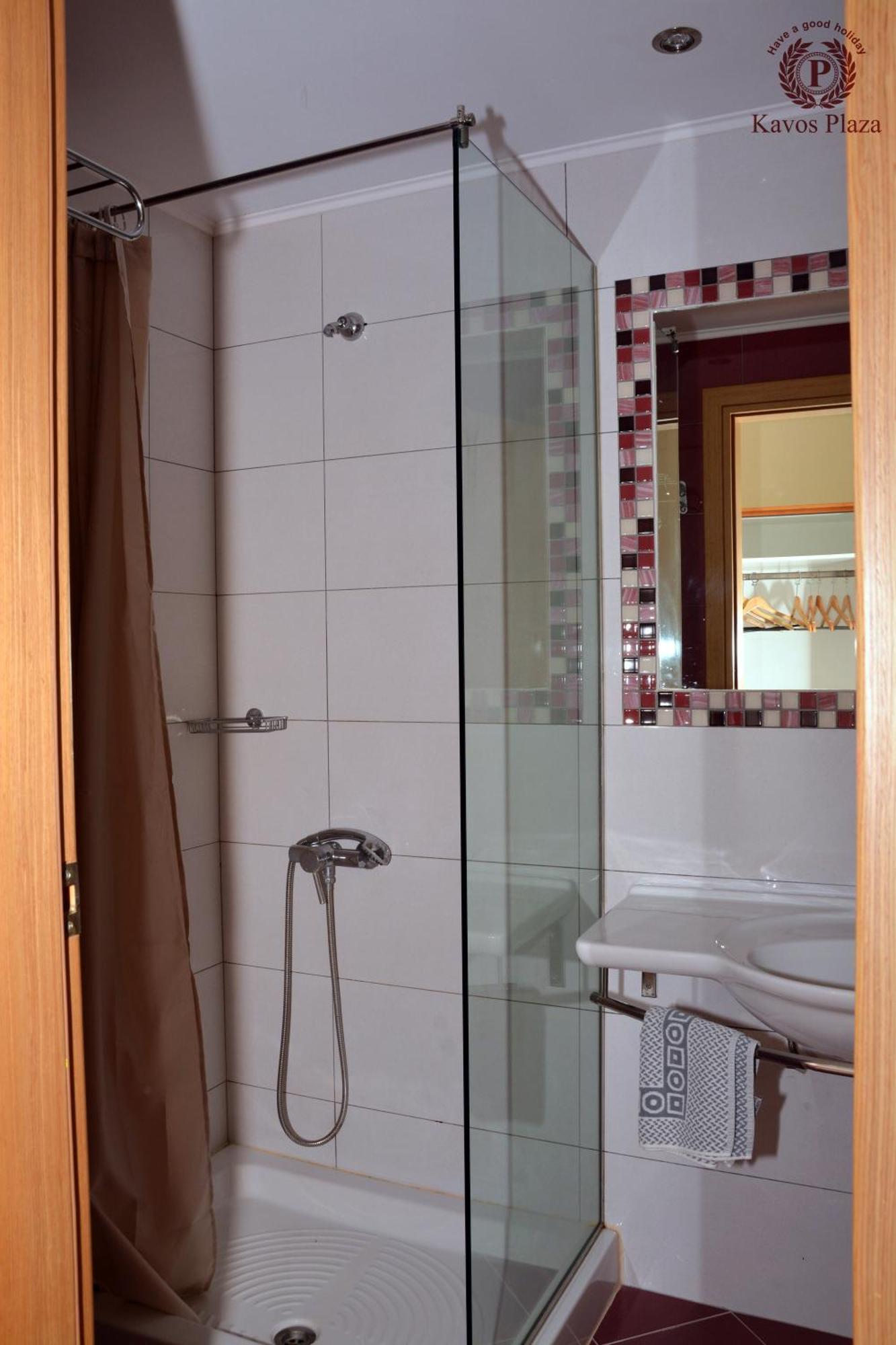 Kavos Plaza Hotel Luaran gambar