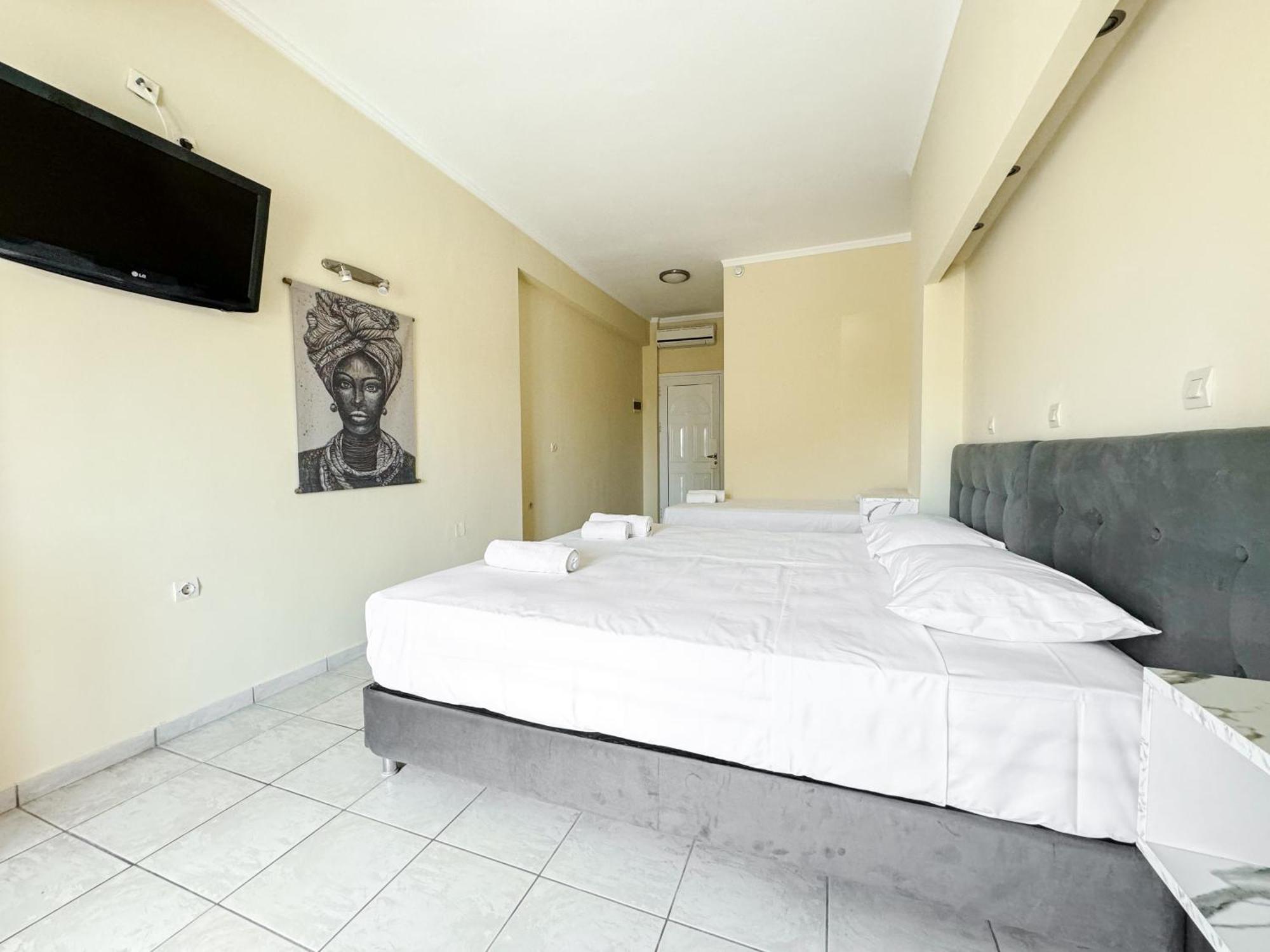 Kavos Plaza Hotel Luaran gambar