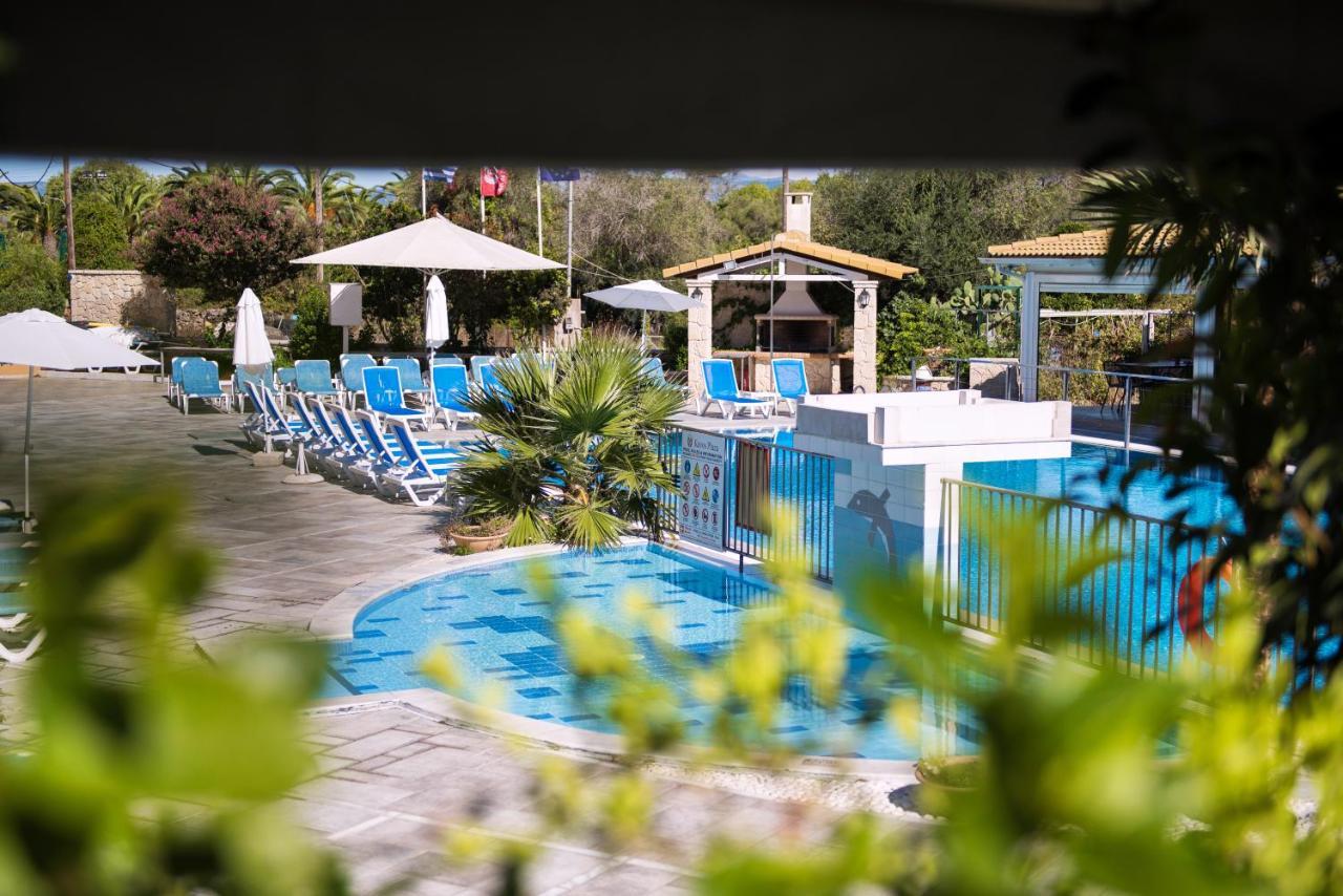 Kavos Plaza Hotel Luaran gambar